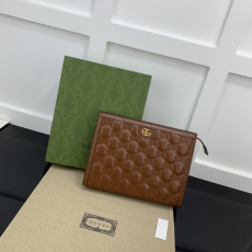 Gucci Clutch Bags